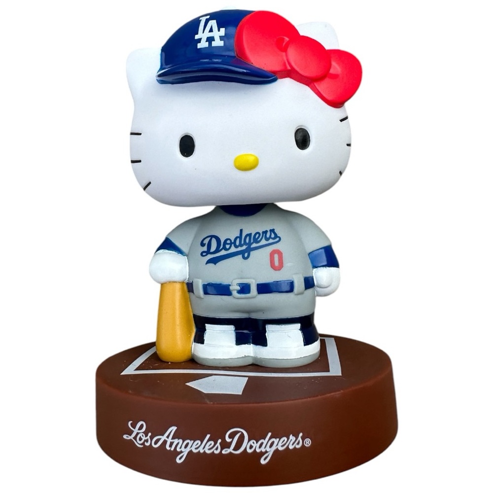2014 Hello Kitty x Dodgers Bobble head DS